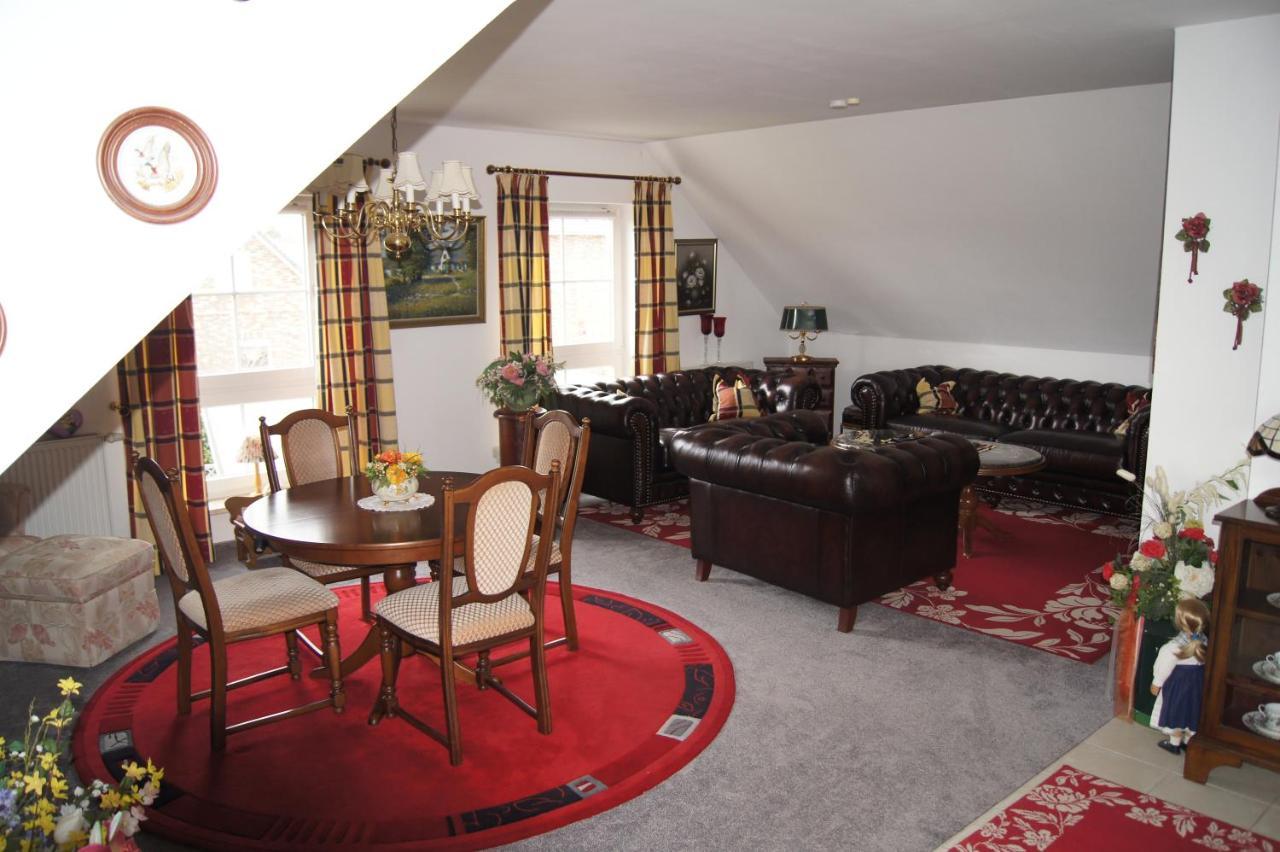 Grosse Ferienwohnung Heiligenstedten Εξωτερικό φωτογραφία
